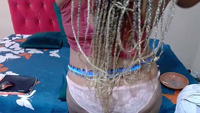 sweetcandyx24 webcam