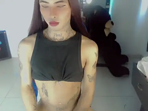nebullax_mcqueen - Nebullax_mcqueen's free webcam - UK Sex Cams