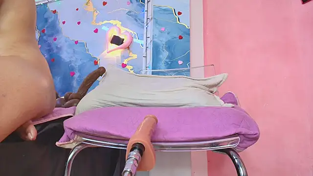 lorrayne_ - Lorrayne_'s free webcam - UK Sex Cams