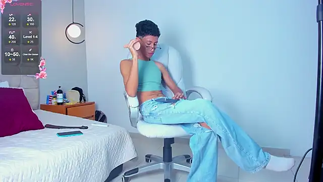 twink_royale18 webcam