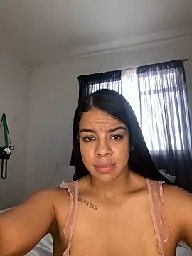 trianawhite - Trianawhite's free webcam - UK Sex Cams