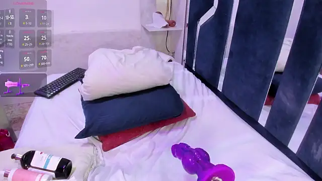 VeronicaRyan live sex cam