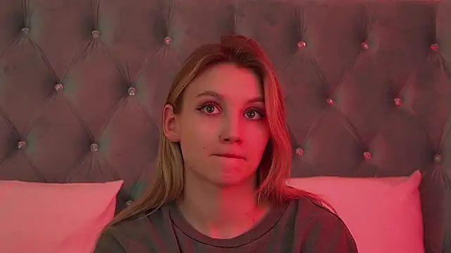 StacyEvances live sex cam