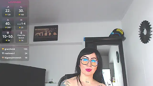 Vicky_hotmilf webcam