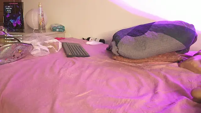 pocahotass_11 webcam