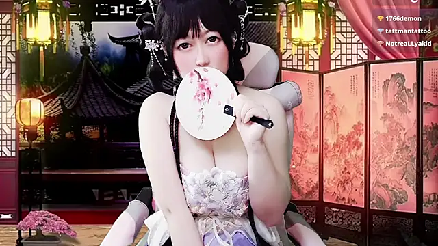 LuckyCute-Tutu live sex cam