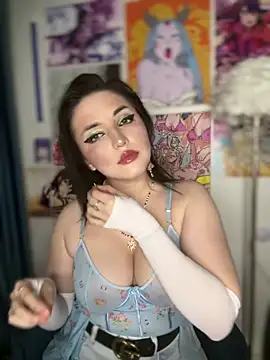 SweetBeeQueen webcam