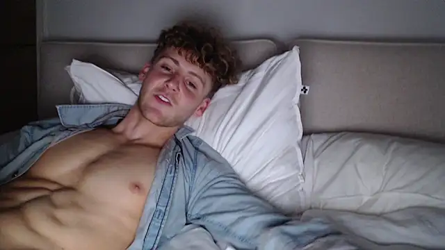 DominantAlex18 webcam