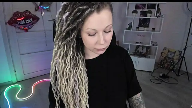 HoneySallyMoore webcam