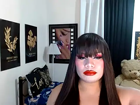 TSbrianaHugeCock webcam