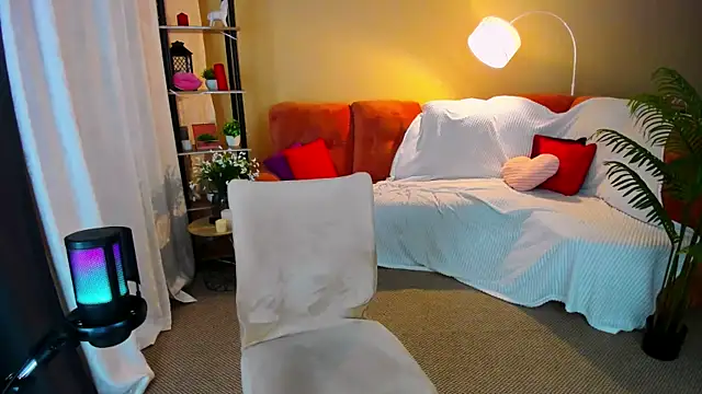 AlluringLookk webcam