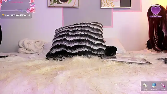 april_jones05 webcam