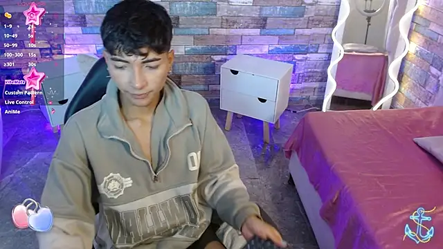 osamu_tay (M twink) - spank ass x10 + doggy pose