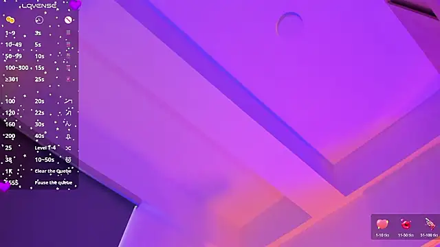 laura-hills18 webcam