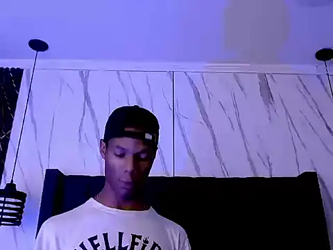 Santiago_Ortiz_ webcam