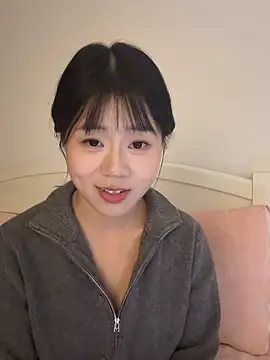 nana-3 (F young) - 双马尾+M腿（私秀听指挥）