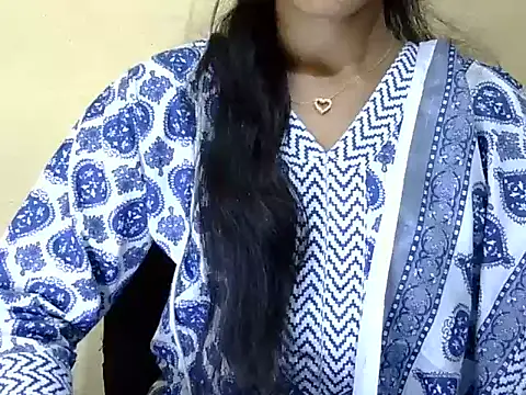 khushi_v - Khushi_v's free webcam - UK Sex Cams