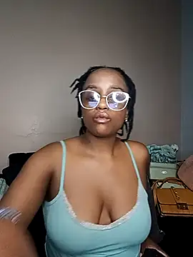 Queen-Chocolate webcam