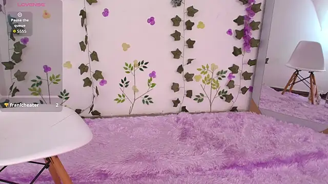 Ariana_Castillo__ webcam