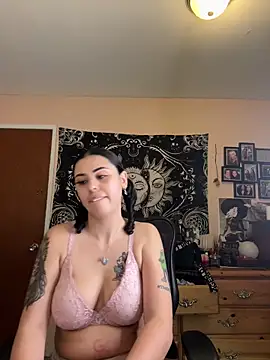 daniella_monroe webcam