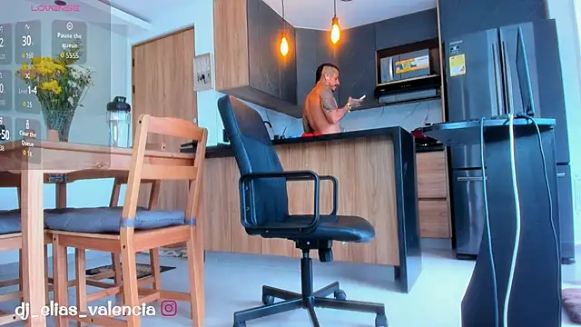 fitnolan - Fitnolan's free webcam - UK Sex Cams