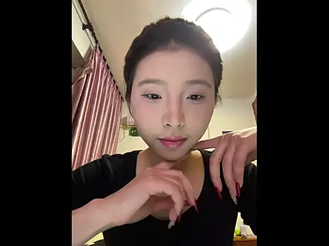 美女Y--F--LOVE在线直播