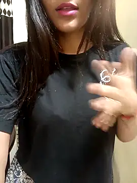 Webcam Model (Teri_lella)  is live.Free join now!