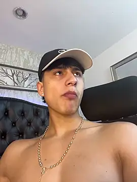 Lander_Cruz live sex cam
