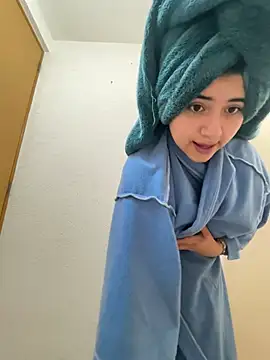 Mia_170310 webcam