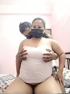 DesiSeductress webcam