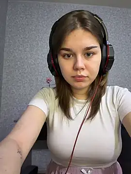 WednesdayMila webcam