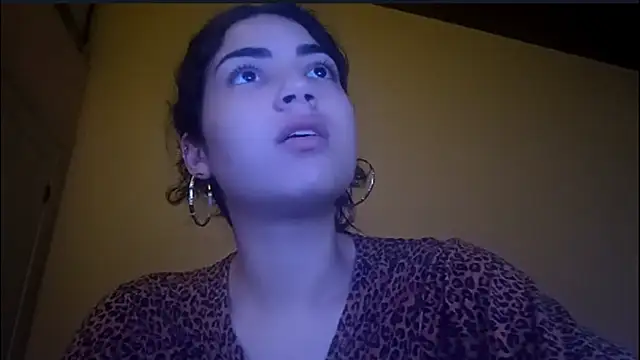 AntoninaShakespear webcam