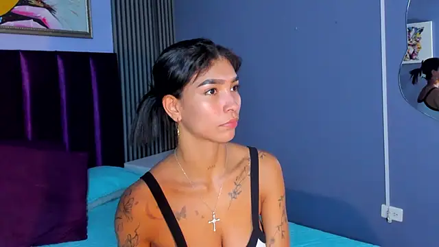 LauraAristizabal webcam