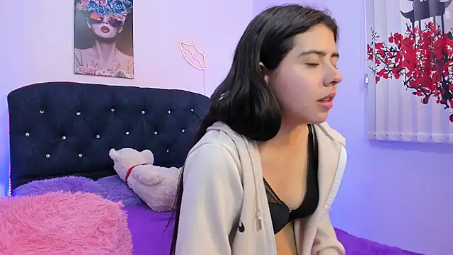 valeria_and_zoe webcam