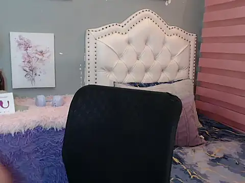urlovelyChloexxx webcam