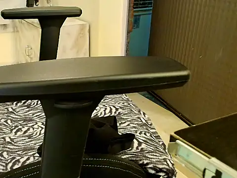 Jenni11Live's live cam