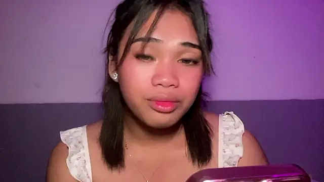 Exotic_alyssa69 webcam