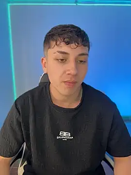 oliver_kyy live sex cam