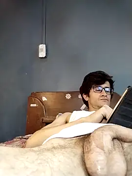 Loggan_donnelly webcam