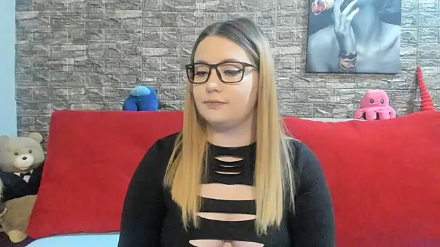 kalindahot - Kalindahot's free webcam - UK Sex Cams