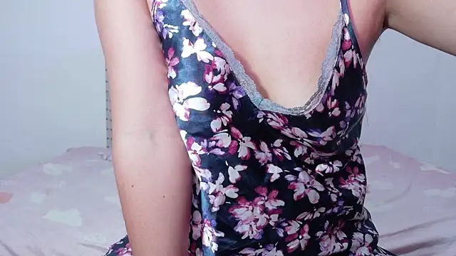 Sweet_baby_hellen webcam