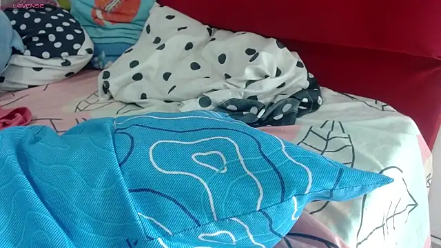 INDIAN_HORNY1 webcam