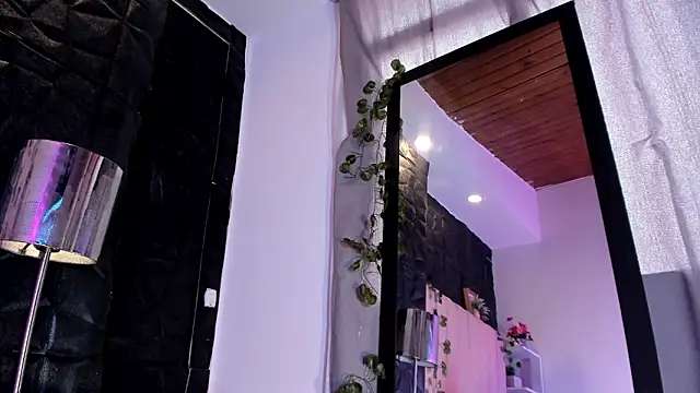 kendall_saenz webcam