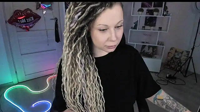 HoneySallyMoore webcam