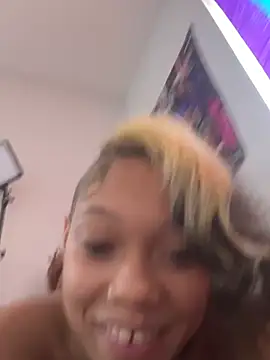 Tamiii420 live sex cam