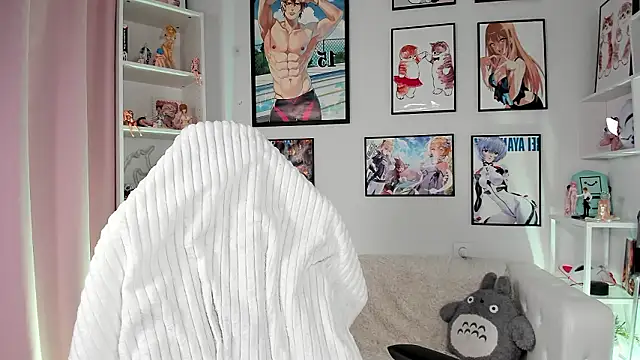 layla_bloom - Layla_Bloom's free webcam - UK Sex Cams