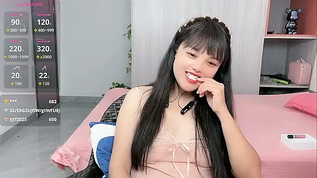 美女xianxian-baby在线直播