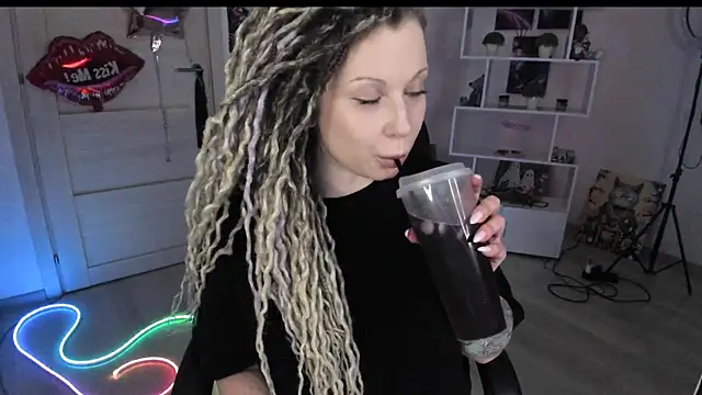 HoneySallyMoore webcam