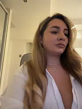 yaaracollins - YaaraCollins's free webcam - UK Sex Cams