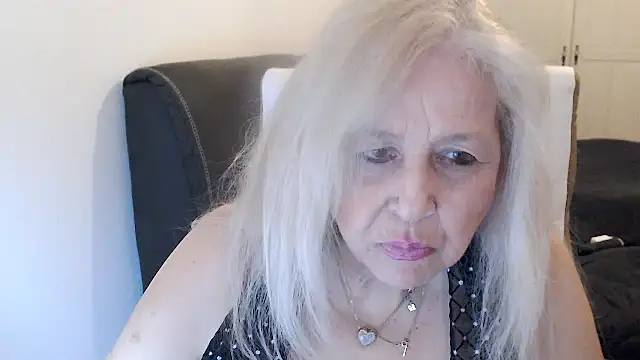 susilifexxx - SusiLifeXXX's free webcam - UK Sex Cams